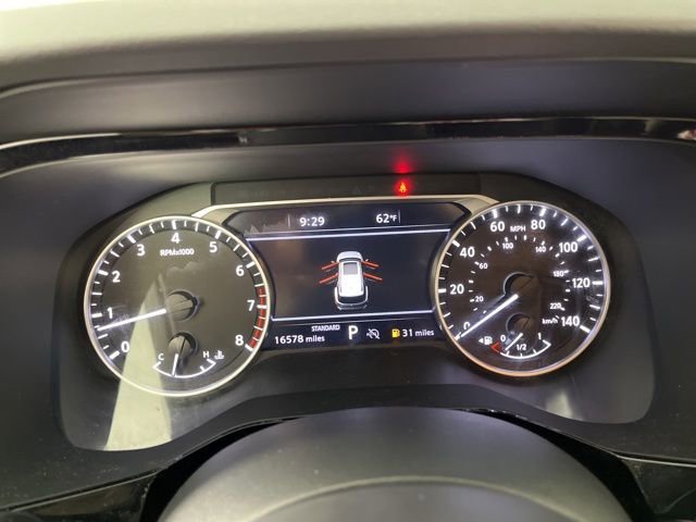 Used 2024 Nissan Pathfinder SL image 24