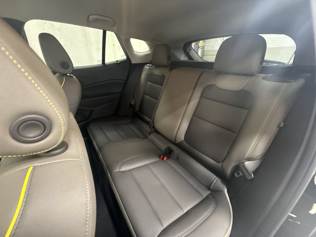 Certified 2024 Chevrolet Trax ACTIV w/ Driver Confidence Package FWD image 26