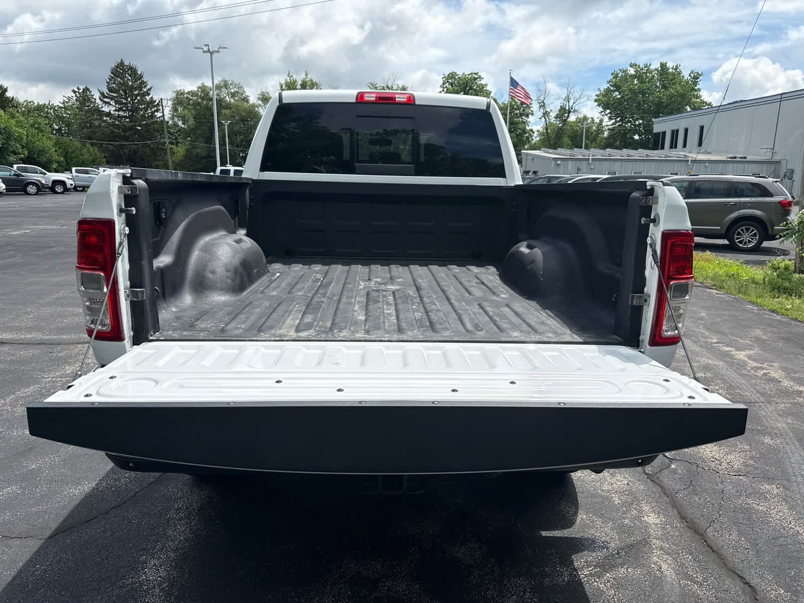 Used 2022 RAM 2500 Tradesman AWD/4WD image 15