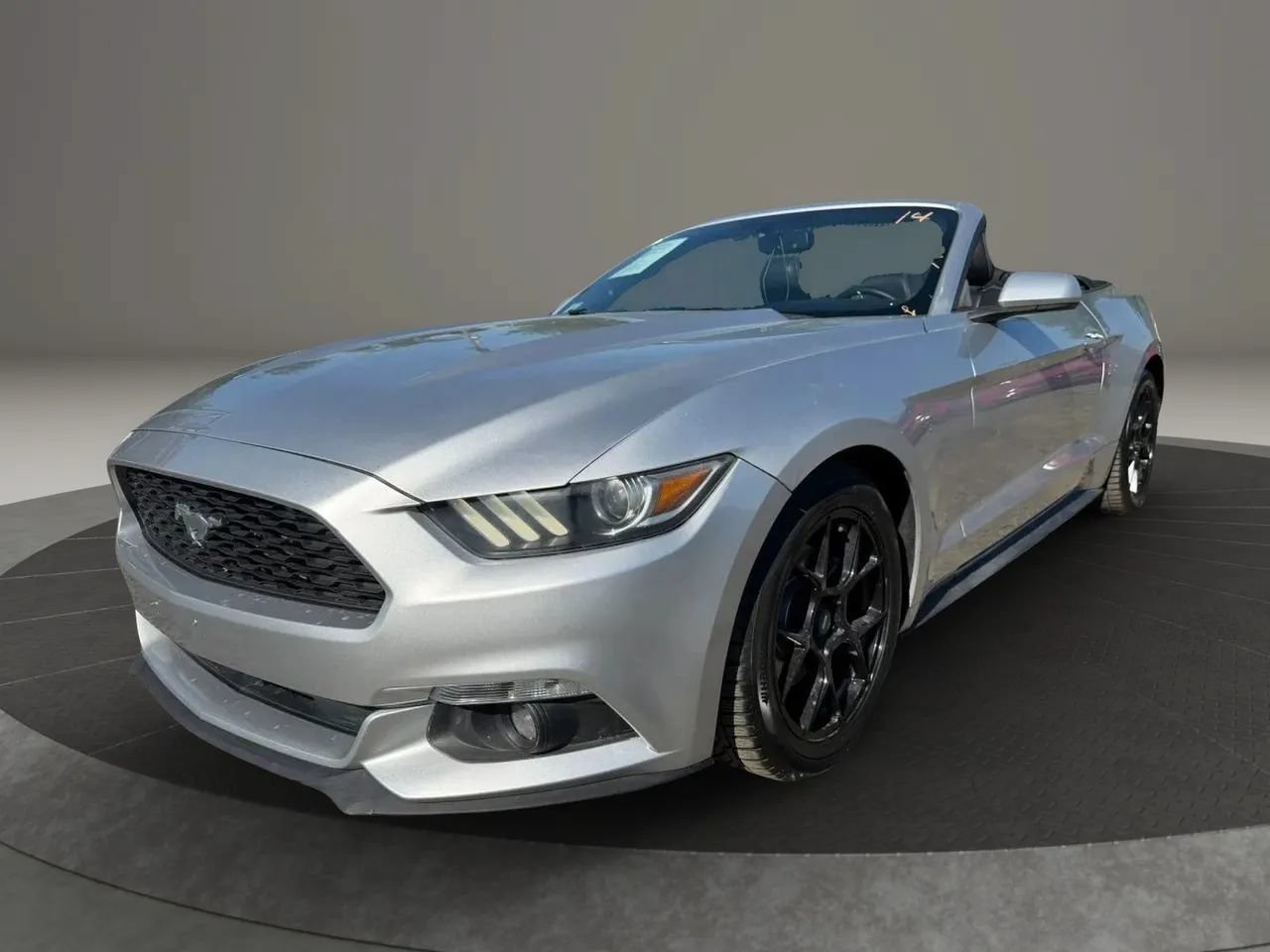 Used 2015 Ford Mustang Convertible w/ Equipment Group 051A RWD image 9