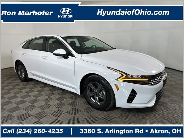 Used 2023 Kia K5 LXS image 1