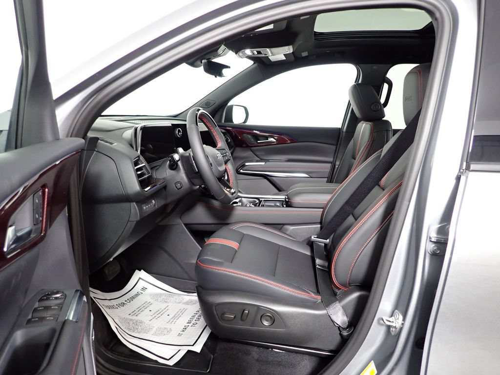 New 2027 Chevrolet Traverse RS w/ LPO, Floor Liner Package AWD/4WD image 24