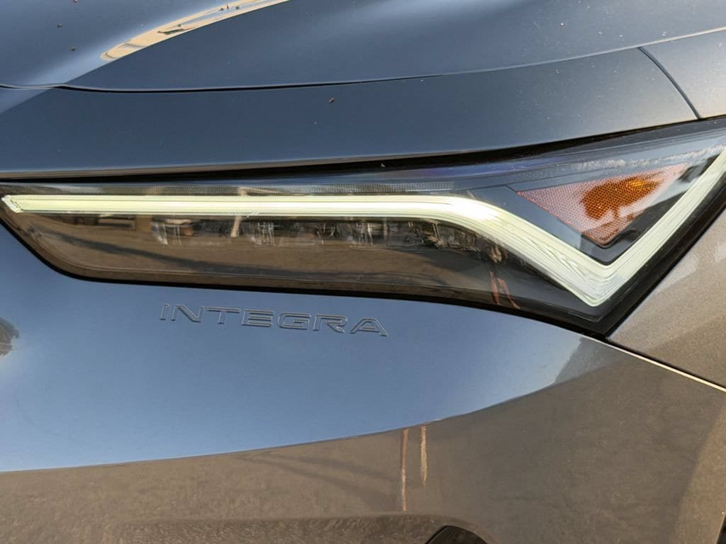 Used 2025 Acura Integra A-Spec FWD image 9