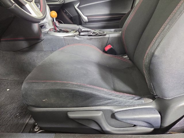 Used 2016 Scion FR-S RWD image 27