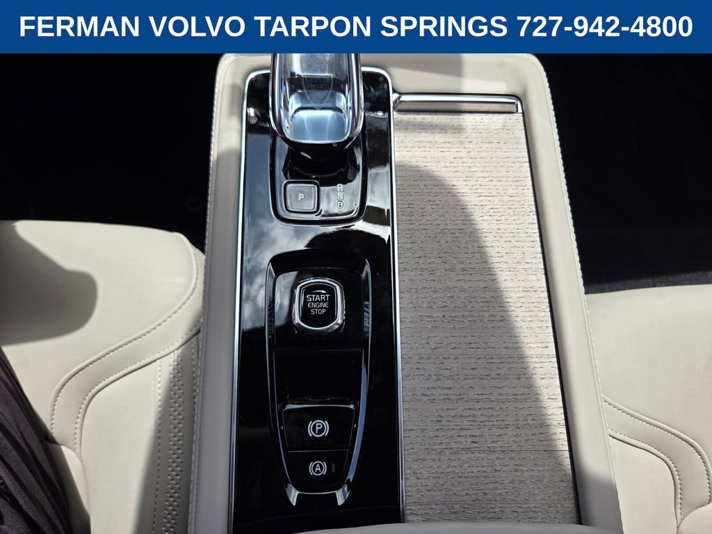 New 2026 Volvo XC90 B6 Plus w/ Protection Package Premier image 27