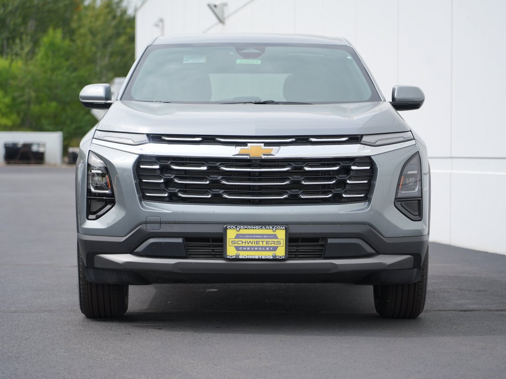 New 2027 Chevrolet Equinox LT w/ LPO, Floor Liner Package AWD/4WD image 6