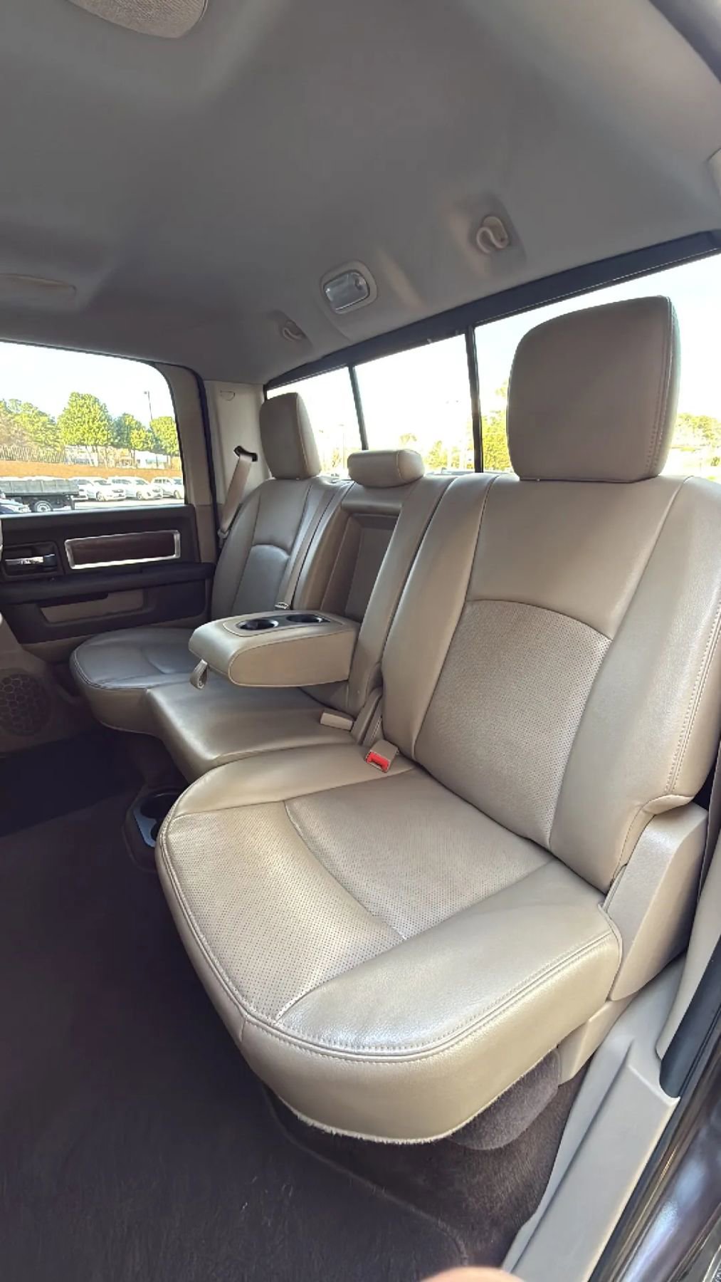 Used 2011 RAM 1500 Laramie image 25