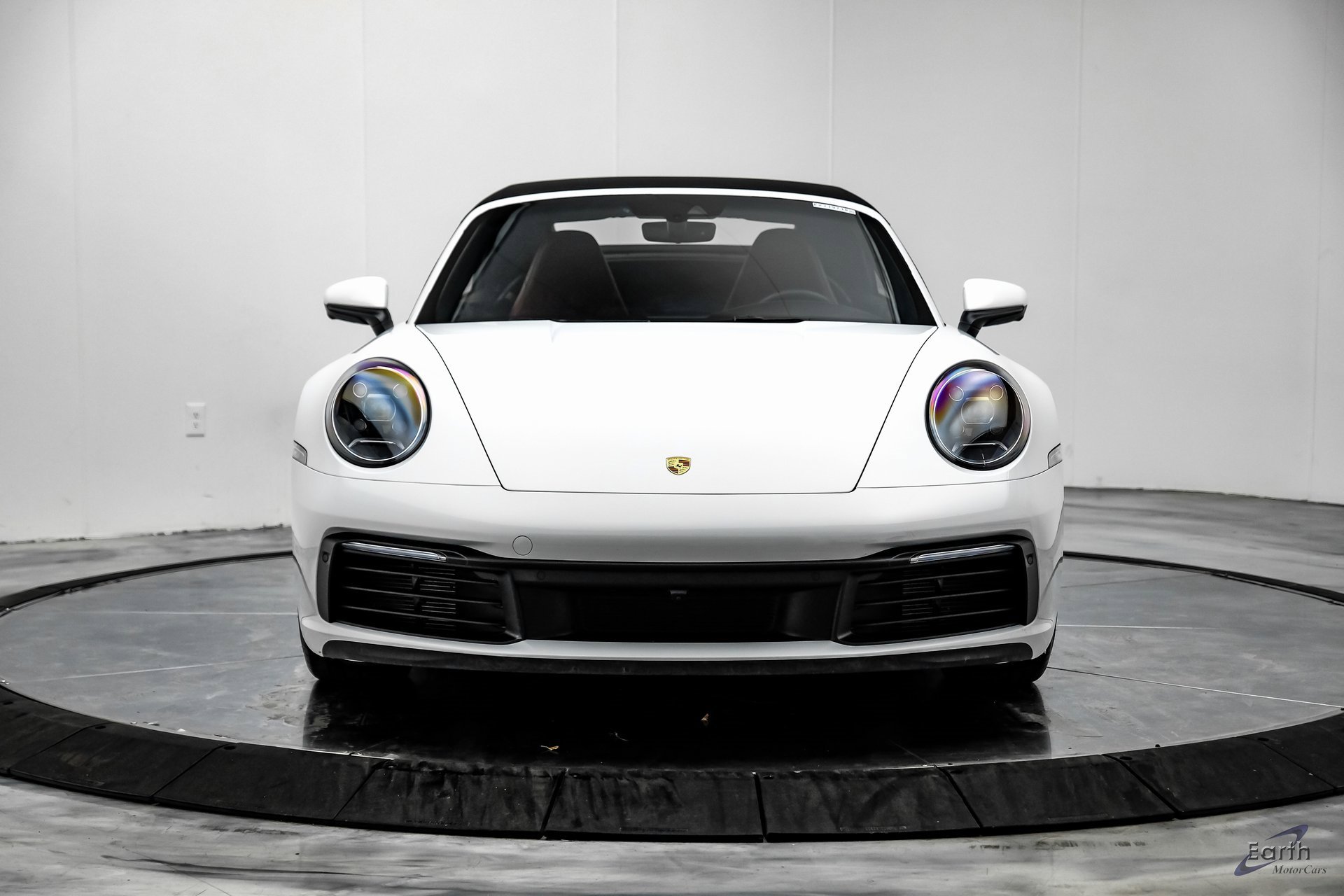 Used 2021 Porsche 911 Carrera 4 image 31