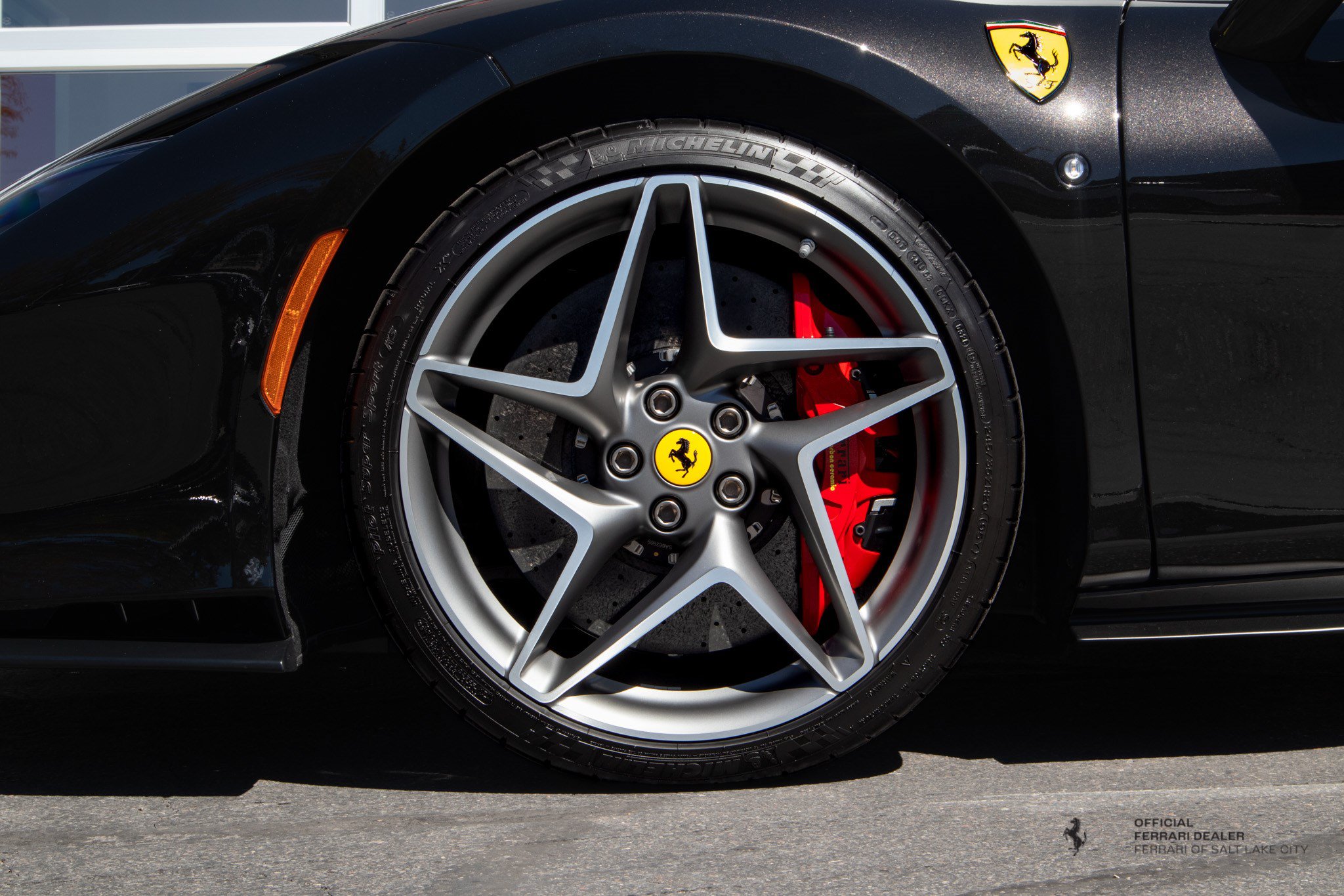 Used 2022 Ferrari F8 Tributo RWD image 12