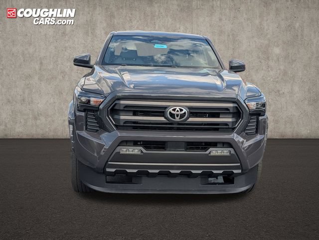 Used 2024 Toyota Tacoma SR5 AWD/4WD image 3