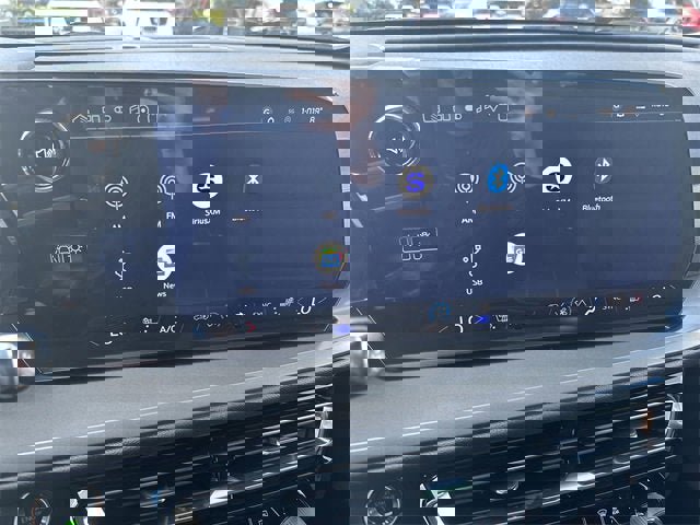 New 2026 Chevrolet Traverse LT image 36