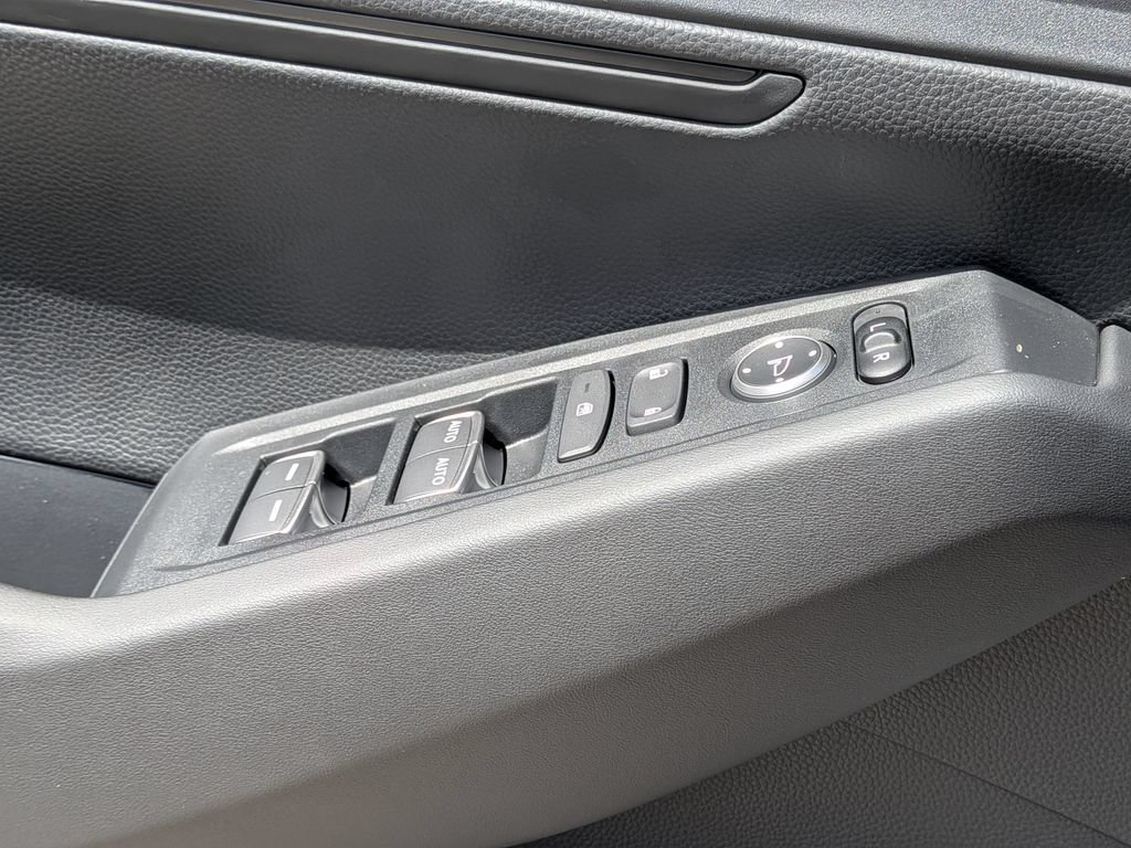 New 2026 Honda Accord LX image 22