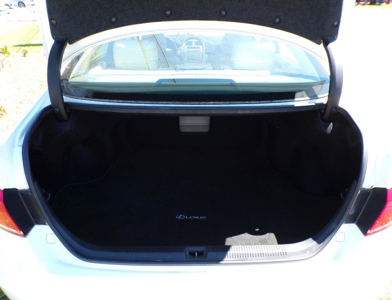Used 2011 Lexus ES 350 FWD image 5