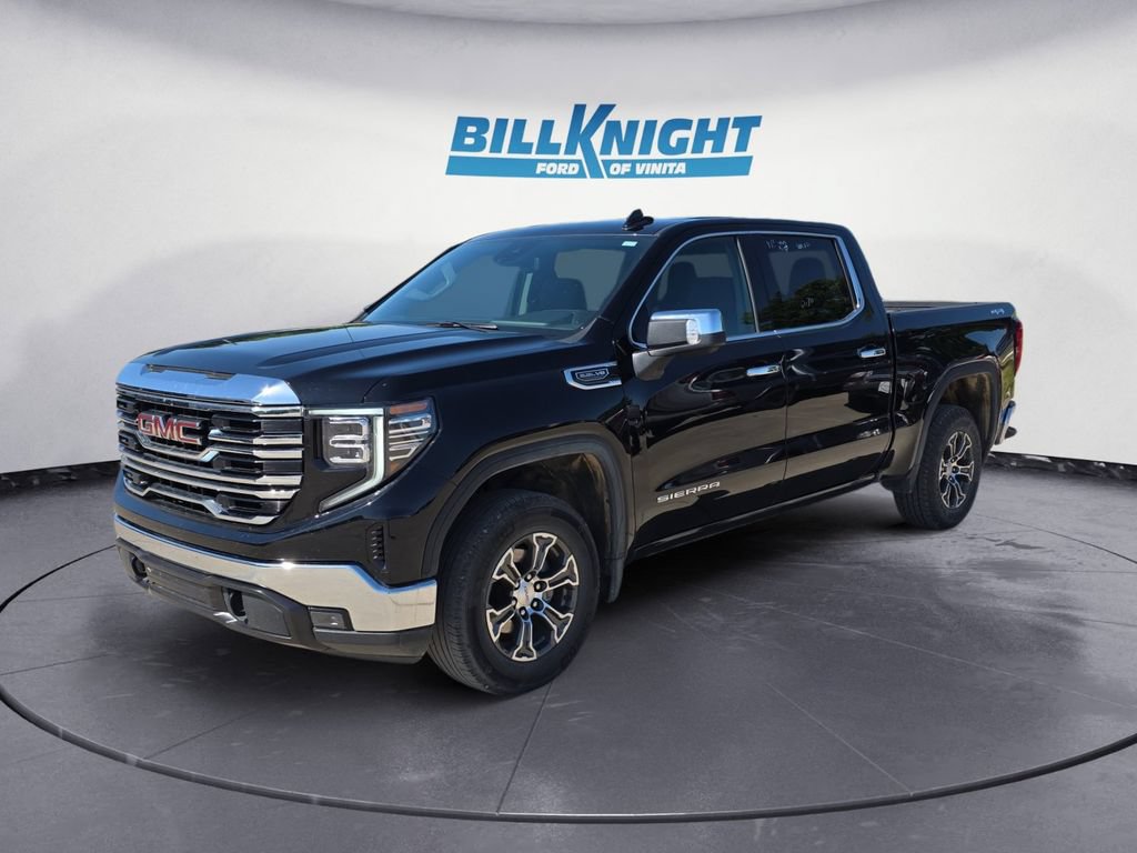 Used 2025 GMC Sierra 1500 SLT AWD/4WD image 1