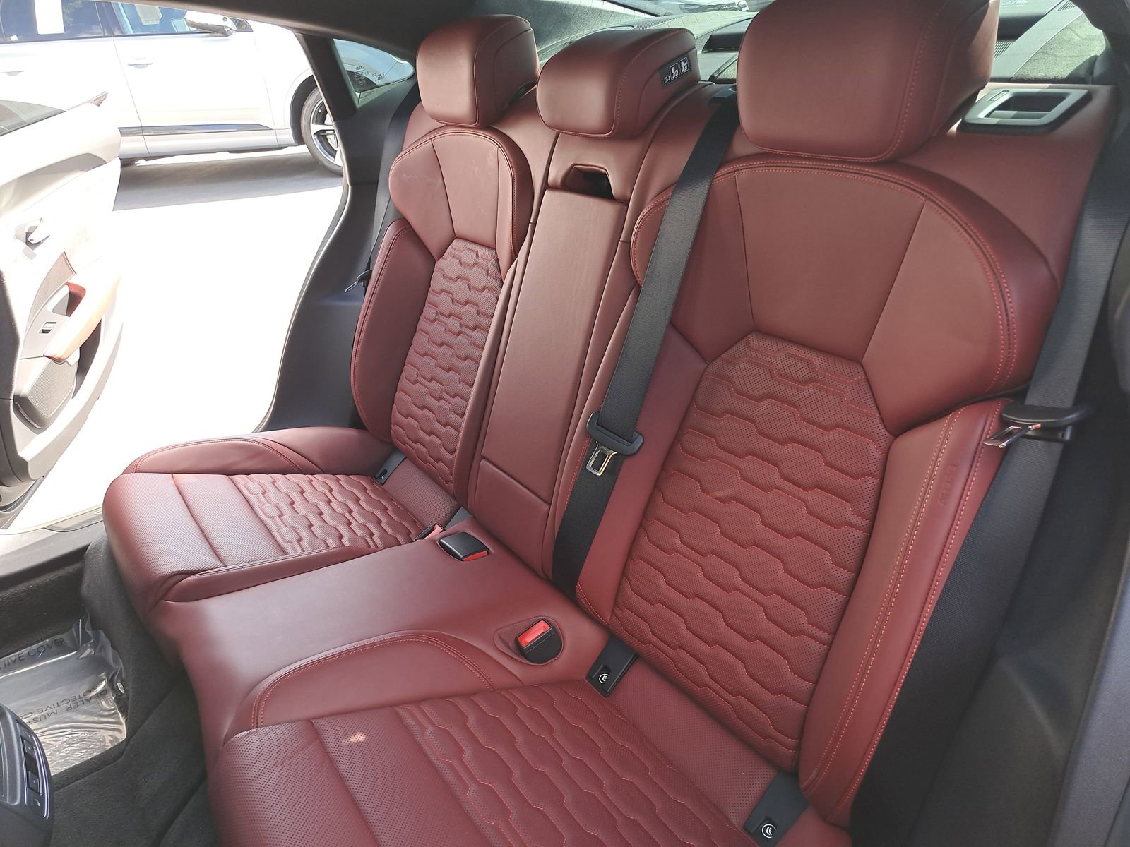 Used 2024 Audi RS e-tron GT w/ Carbon Performance Package image 14