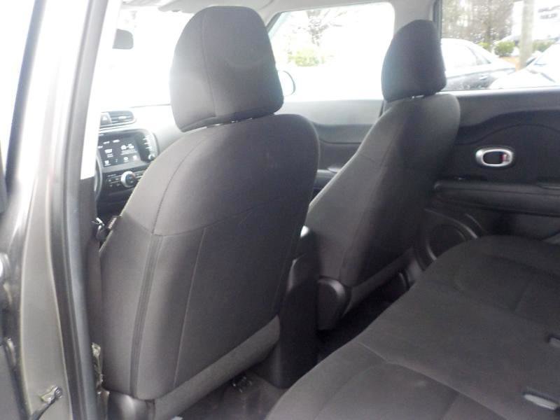 Used 2018 Kia Soul w/ Convenience Package image 20