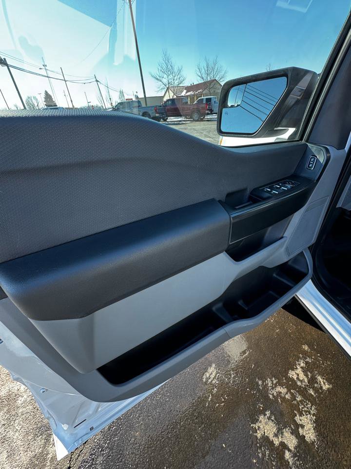 Used 2022 Ford F150 XL w/ Trailer Tow Package image 17