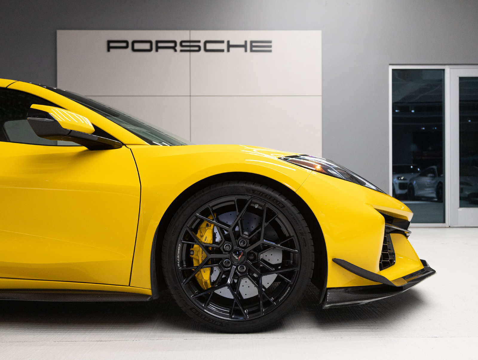 Used 2026 Chevrolet Corvette ZR1 w/ ZR1 Carbon Fiber Aero Package RWD image 11