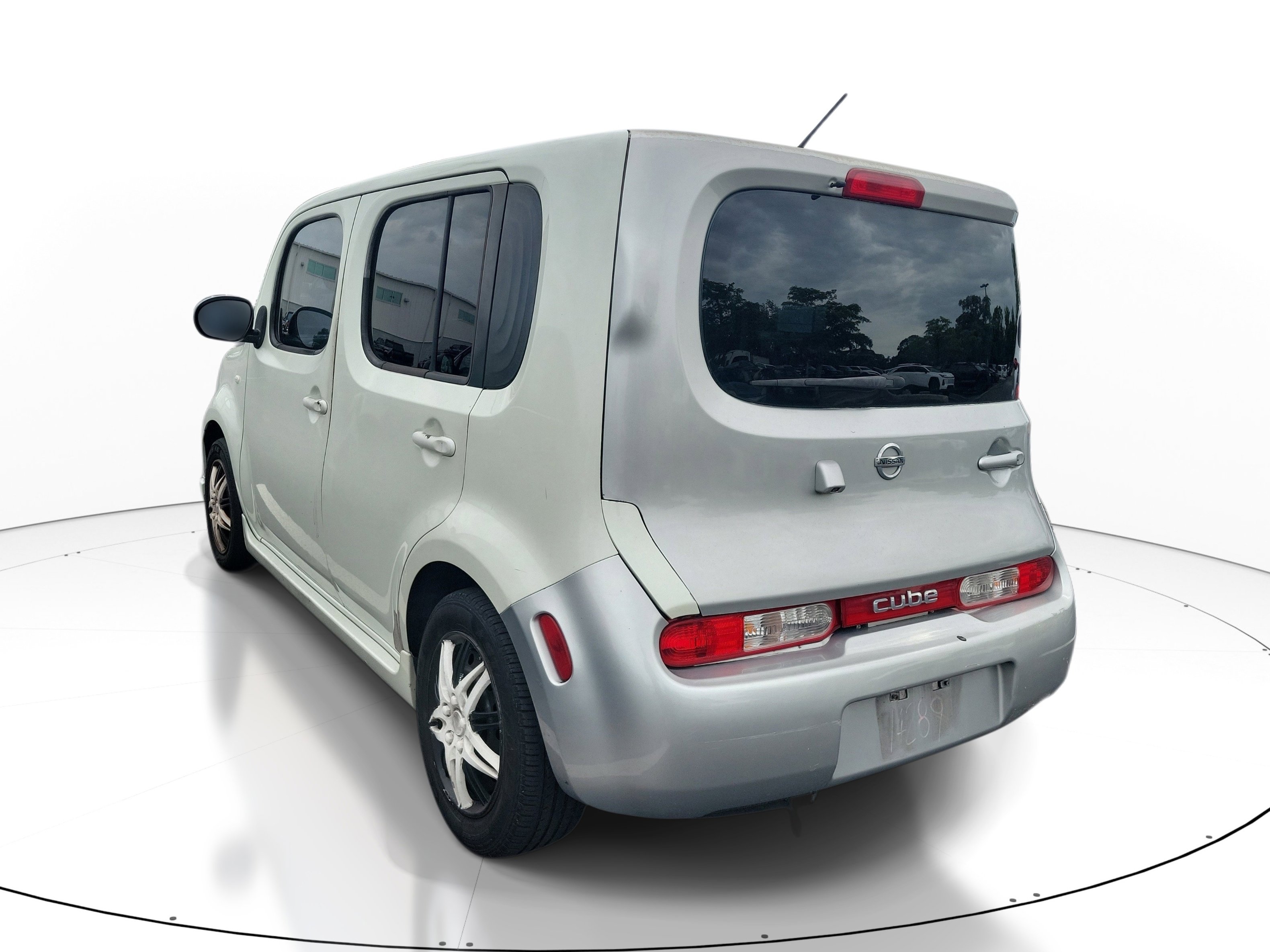 Used 2010 Nissan Cube 1.8 S w/ Ginormous Pkg FWD image 4