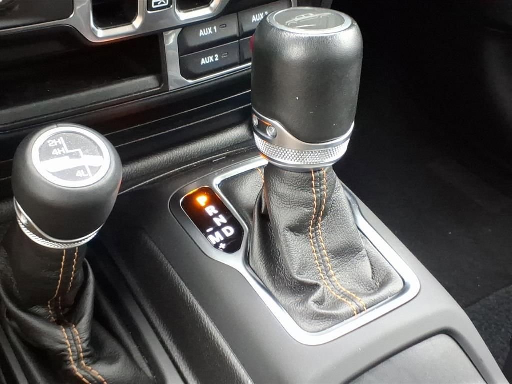 Used 2021 Jeep Gladiator Overland image 19