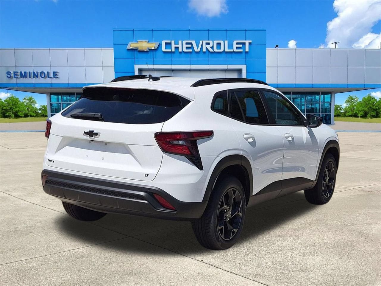 New 2026 Chevrolet Trax LT w/ Driver Confidence Package FWD image 4