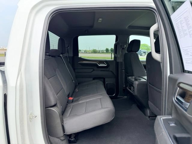 Certified 2024 Chevrolet Silverado 1500 LT w/ Z71 Off-Road Package AWD/4WD image 9