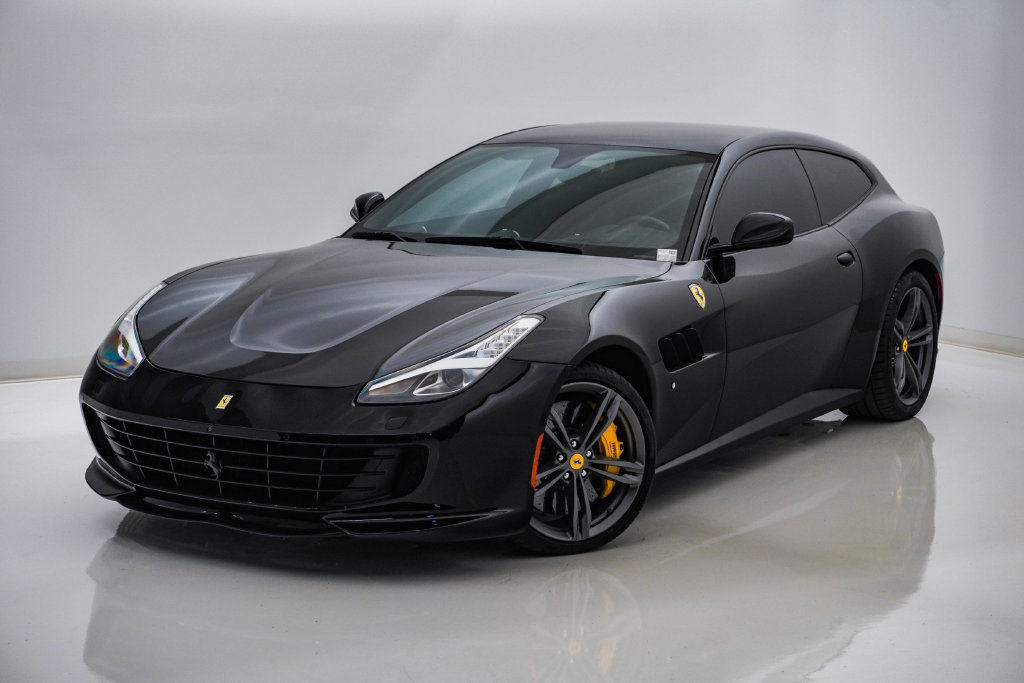 Used 2018 Ferrari GTC4Lusso AWD/4WD image 3