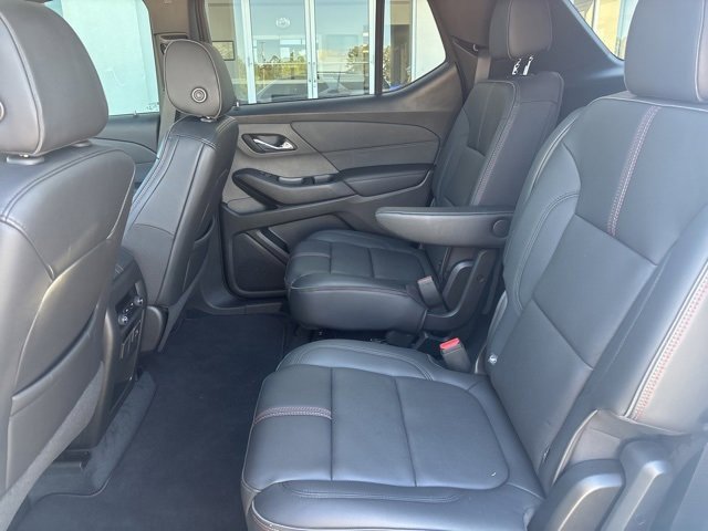 Used 2022 Chevrolet Traverse RS image 22