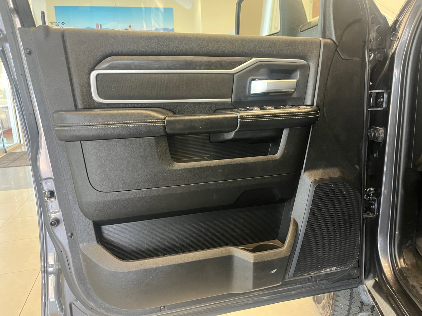 Used 2024 RAM 2500 Big Horn image 15