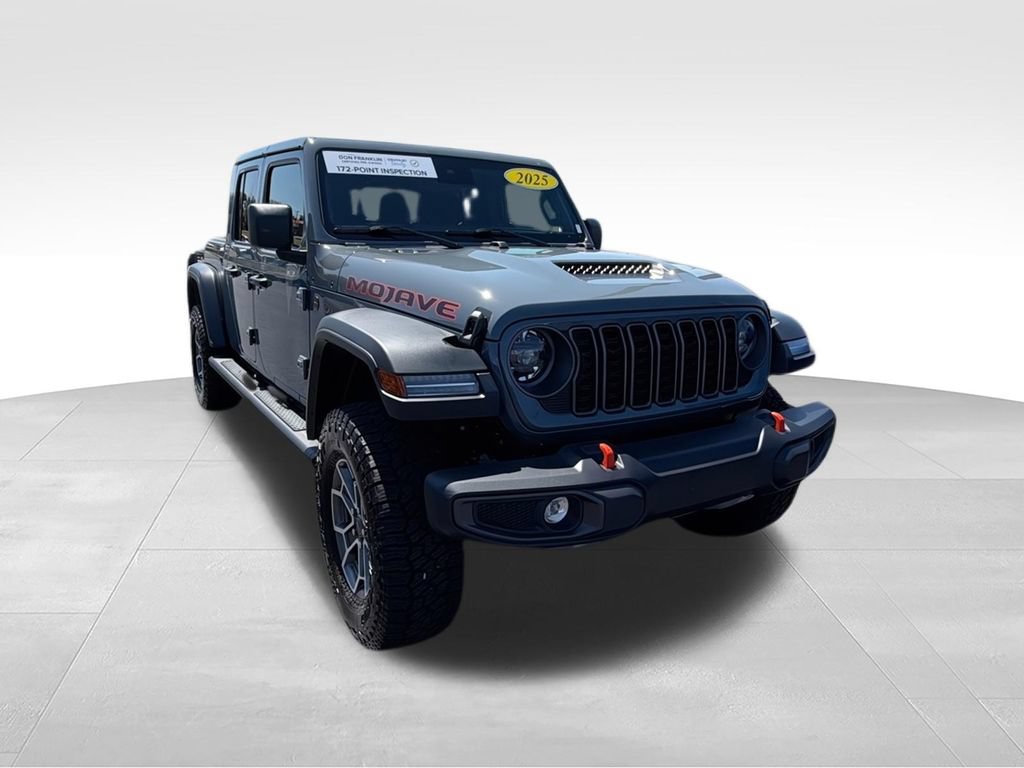 Used 2025 Jeep Gladiator Mojave w/ Convenience Group AWD/4WD image 2