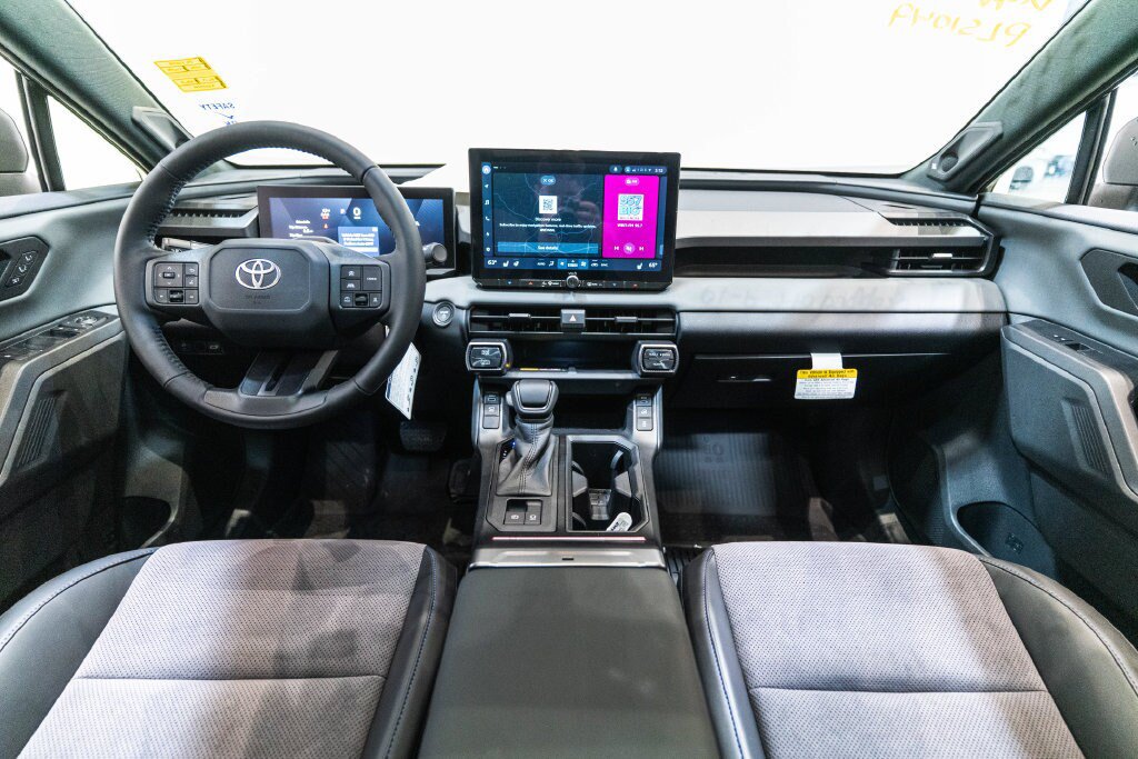 Certified 2026 Toyota RAV4 XSE w/ Panoramic Sun Roof Package AWD/4WD image 12