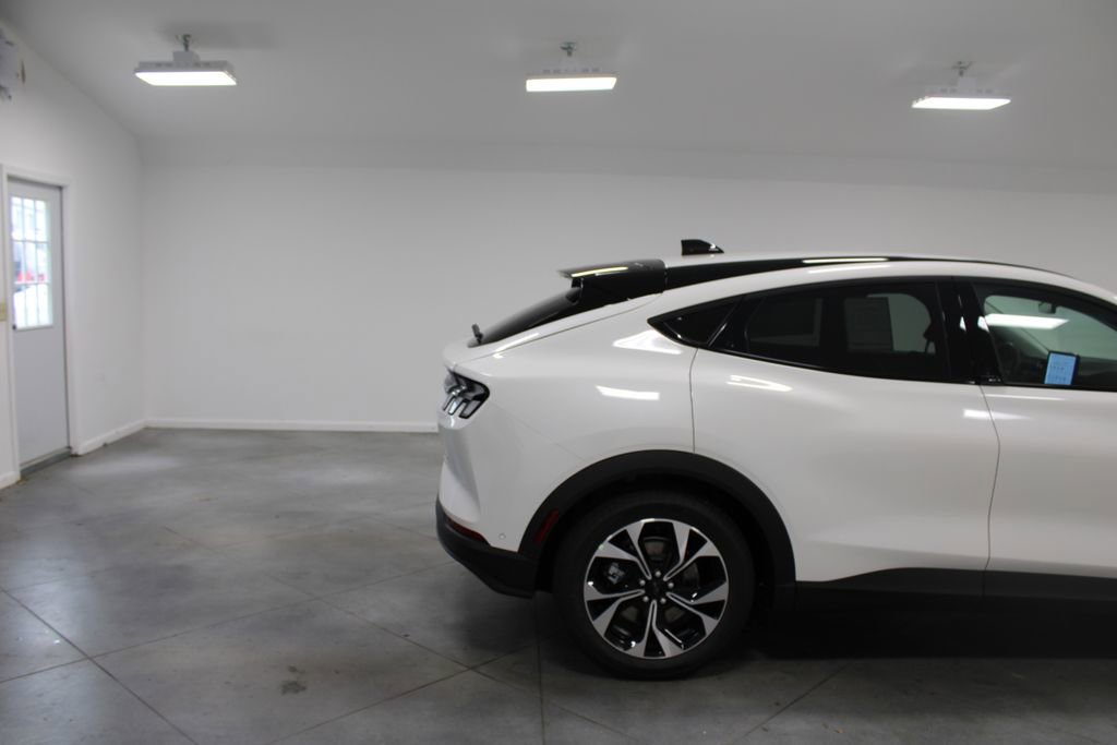 New 2024 Ford Mustang Mach-E Select w/ Comfort Package Lite image 11