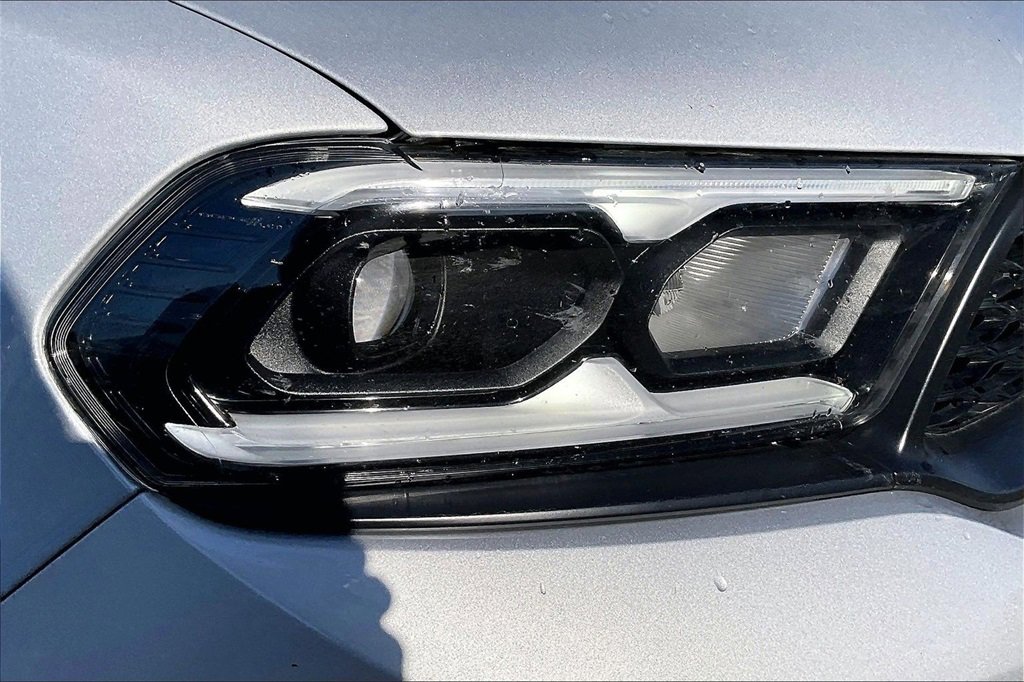 Used 2024 Dodge Durango GT image 33