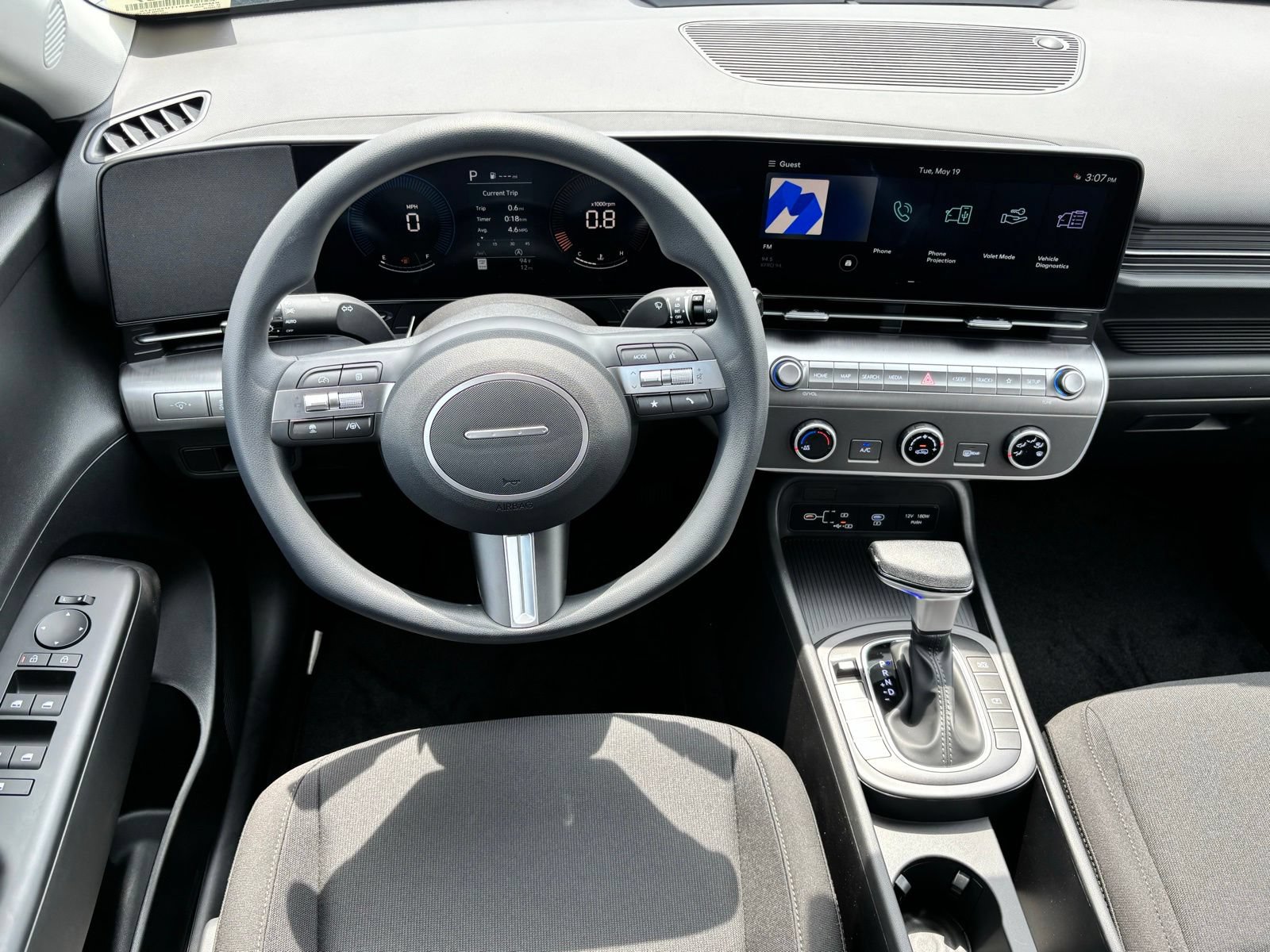 New 2026 Hyundai Kona SE FWD image 8