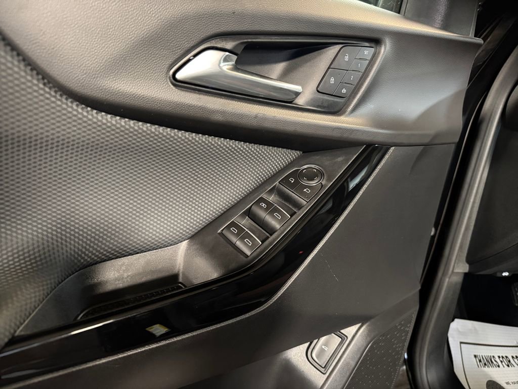 Used 2026 Chevrolet Equinox RS w/ Convenience Package III image 14