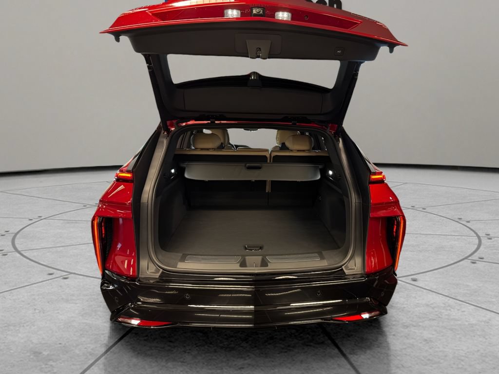 New 2025 Cadillac Lyriq Sport w/ Nappa Leather Package AWD/4WD image 11