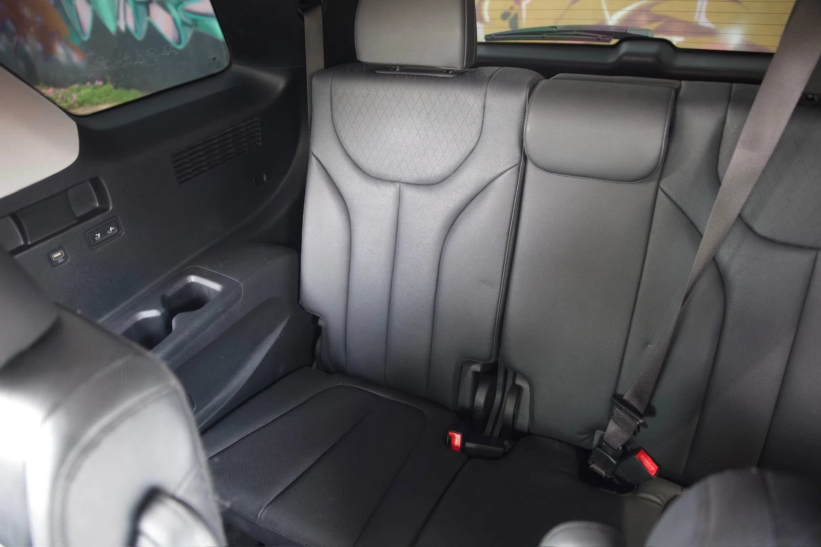 Used 2022 Hyundai Palisade SEL w/ Premium Package FWD image 16