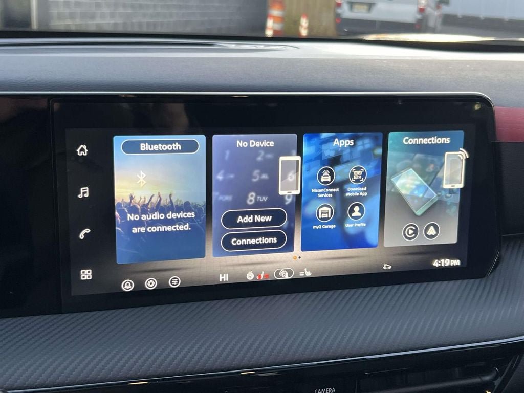 New 2026 Nissan Kicks SR w/ SR Premium Package AWD/4WD image 17