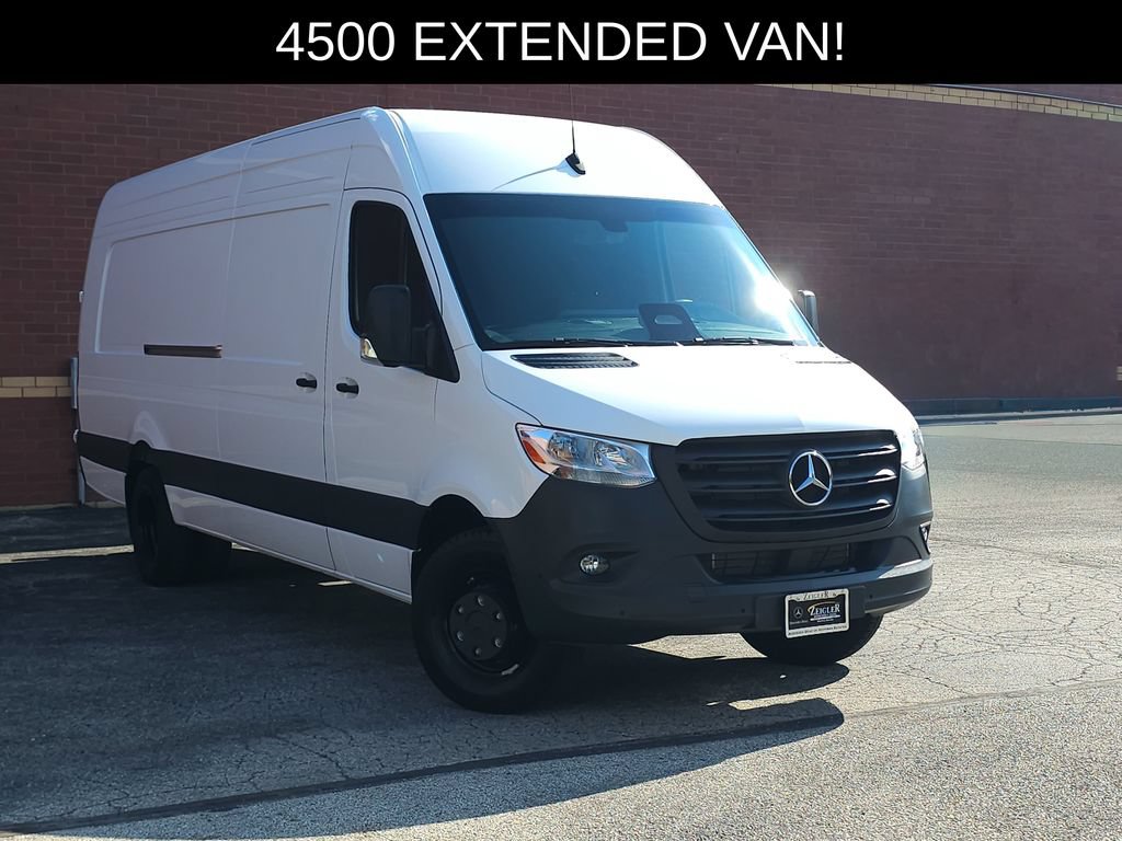Used 2025 Mercedes-Benz Sprinter 4500 w/ Parking Package