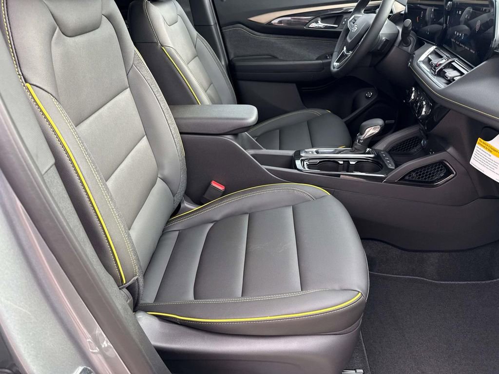New 2026 Chevrolet TrailBlazer ACTIV w/ Convenience Package FWD image 11