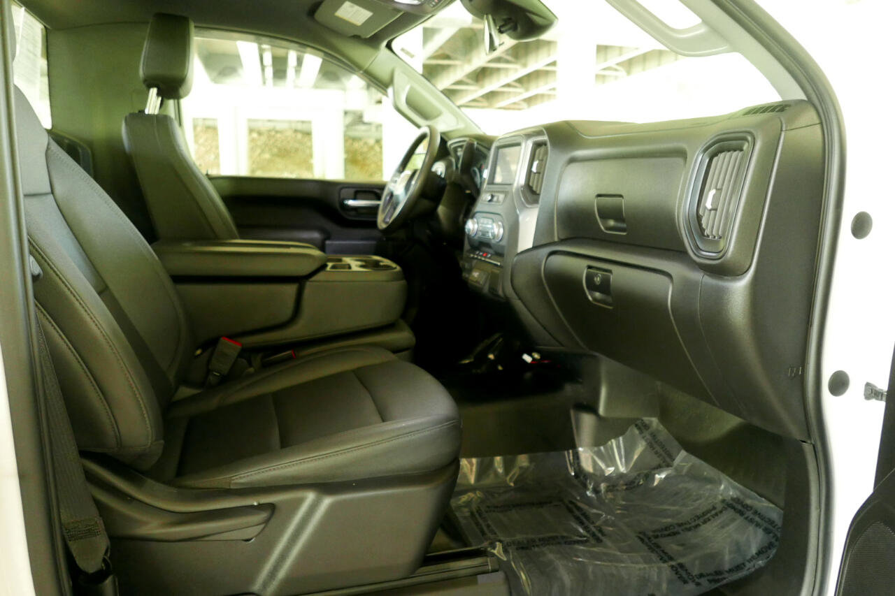 Used 2024 GMC Sierra 2500 Pro w/ Convenience Package image 10