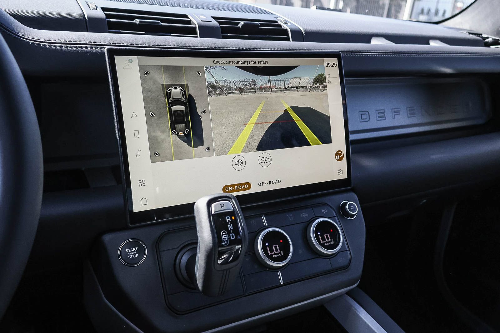 New 2026 Land Rover Defender 110 X AWD/4WD image 31