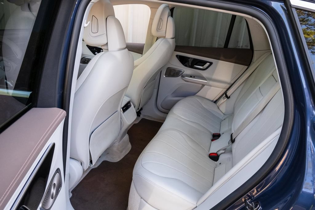 Used 2023 Mercedes-Benz EQE 350+ 4MATIC SUV image 29