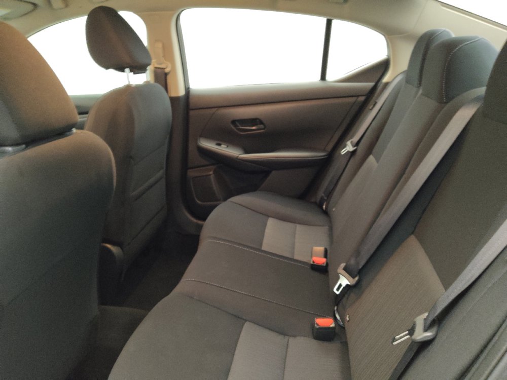 Used 2025 Nissan Sentra SV FWD image 18