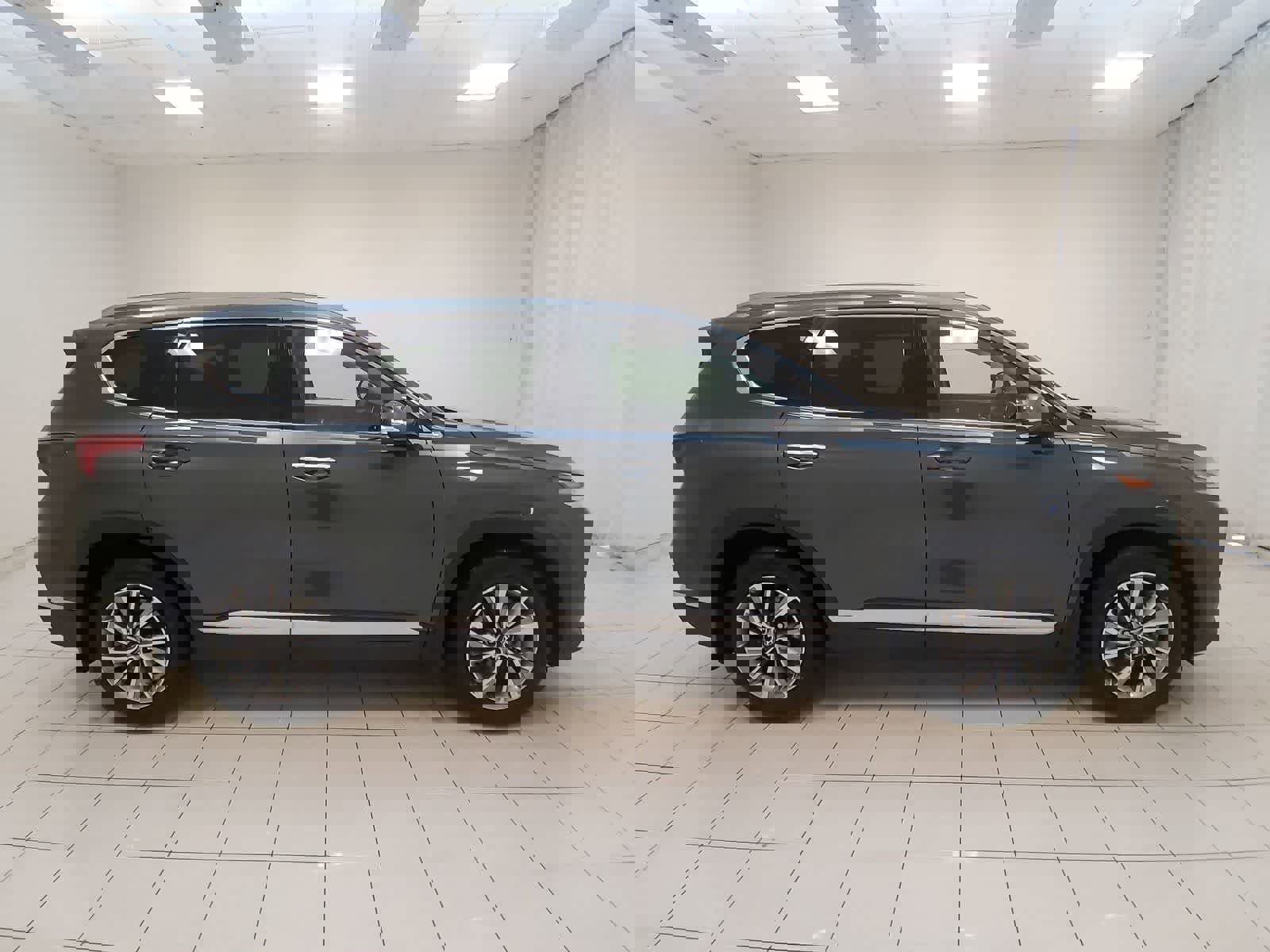 Used 2019 Hyundai Santa Fe Limited image 27