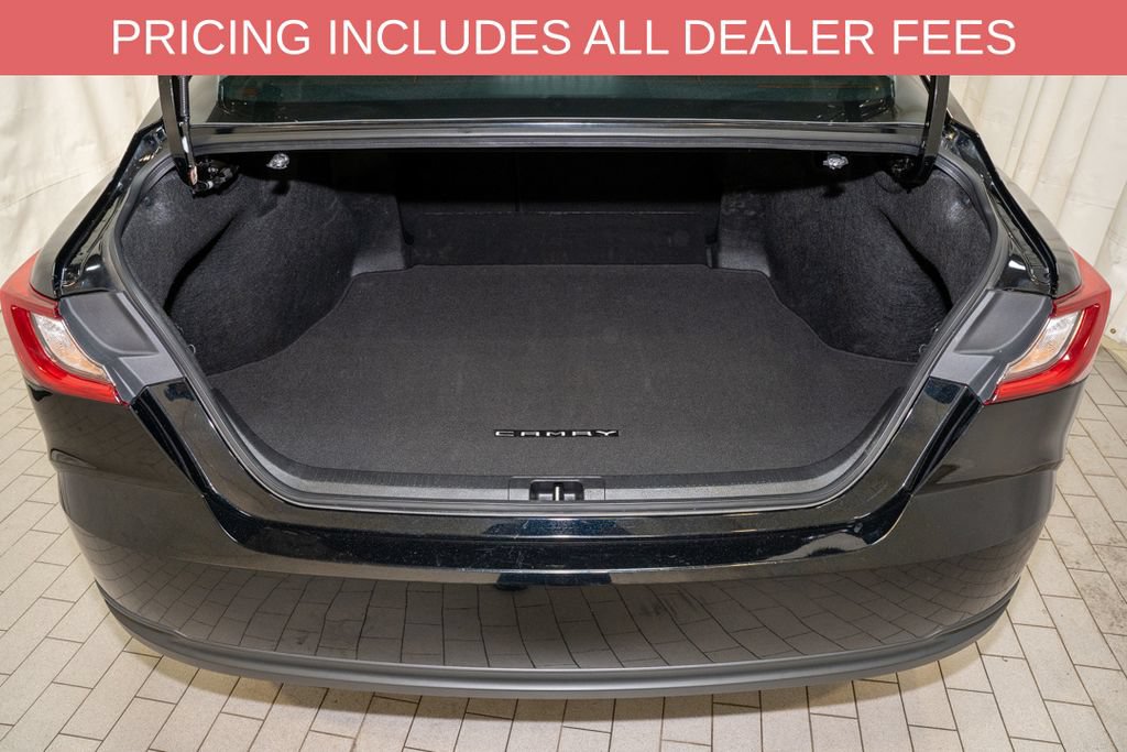 Used 2025 Toyota Camry LE w/ Convenience Package AWD/4WD image 5