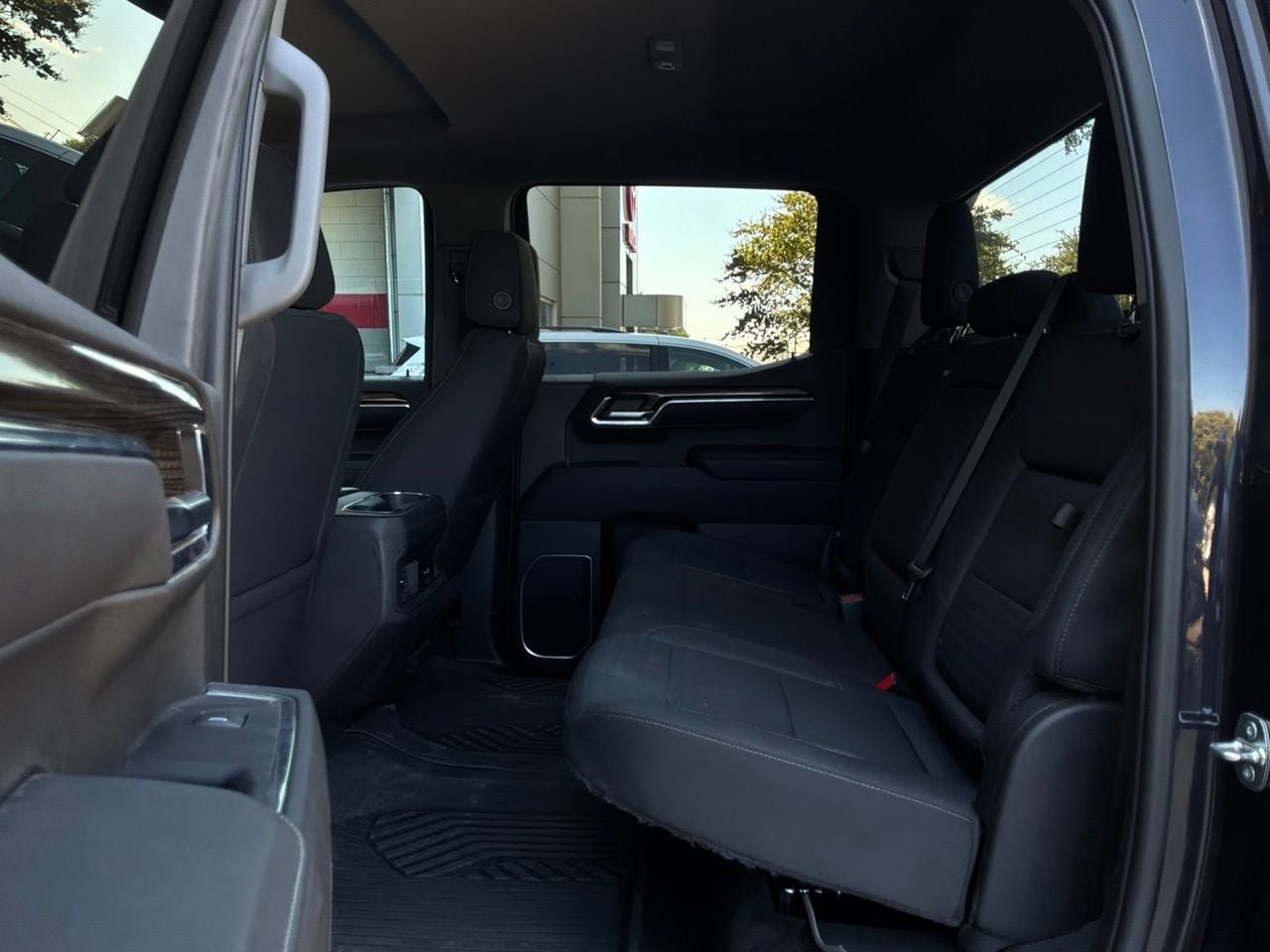 Used 2023 Chevrolet Silverado 1500 LT Trail Boss w/ Protection Package AWD/4WD image 17