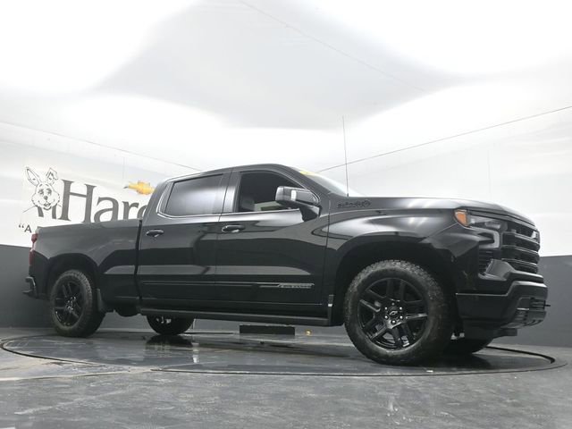 Used 2024 Chevrolet Silverado 1500 High Country w/ Midnight Edition image 2