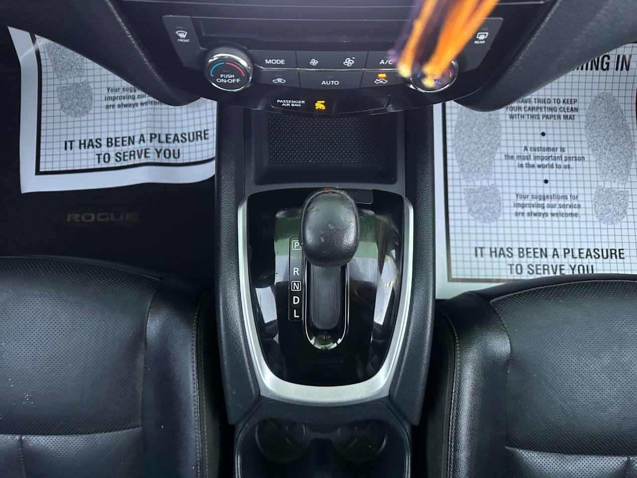 Used 2016 Nissan Rogue SL image 35