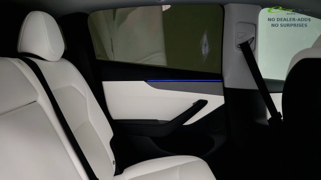 Used 2026 Tesla Model Y AWD image 38